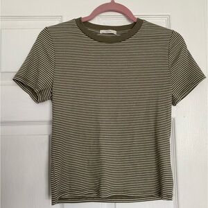 Women’s Fitted Shirt